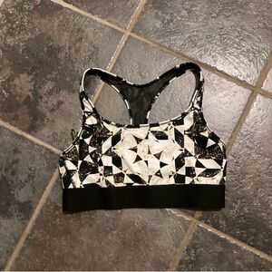 Victoria's Secret Sport "The Player" Racerback Sports Bra Size L